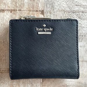 Kate Spade black Cameron street wallet